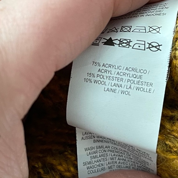 ATMOSPHERE V Neck Marled Knit Sweater Tunic / Dress with Pockets - Picture 11 of 12